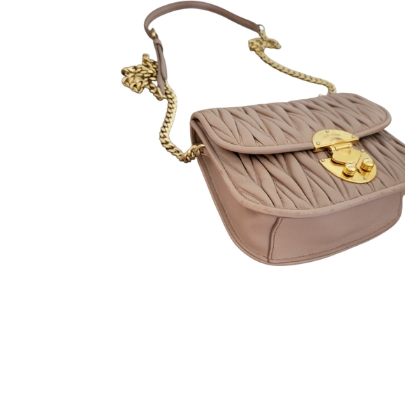 Miu Miu Beige Quilted Crossbody Bag with Gold Chain - Picture 11 of 16